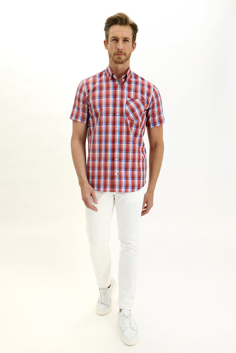 Light Red Short Sleeve Regular Fit Plaid Shirt