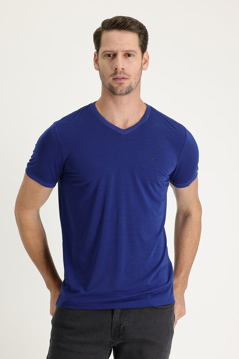 Saks Mavi V Yaka Slim Fit Dar Kesim Nakışlı Tişört