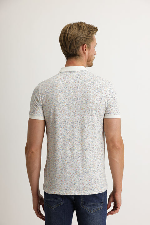 Beyaz Polo Yaka Slim Fit Dar Kesim Desenli Pamuk Tişört