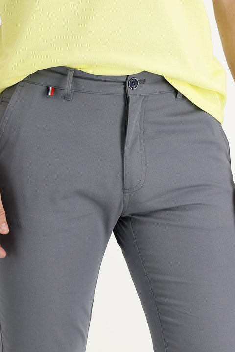 Medium Gray Regular Fit Standard Cut Patterned Lycra Canvas / Chino Trousers