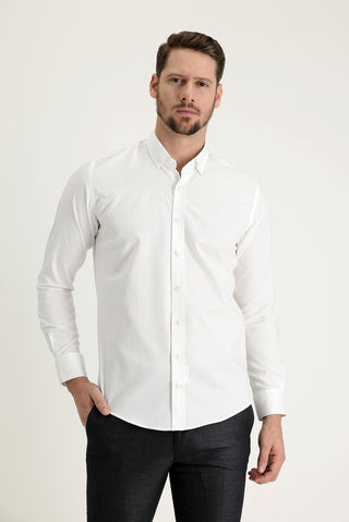  Beyaz Uzun Kol Slim Fit Dar Kesim Oxford Pamuk Düğmeli Yaka Gömlek