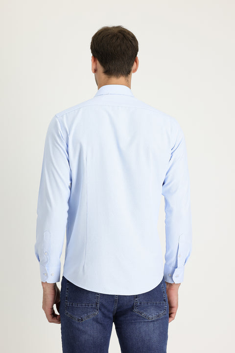 Uçuk Mavi Uzun Kol Slim Fit Dar Kesim Klasik Desenli Pamuklu Kolay Ütülenebilir Gömlek