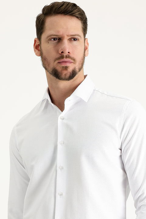 Beyaz Uzun Kol Slim Fit Dar Kesim Desenli Oxford Pamuklu Kolay Ütülenebilir Gömlek