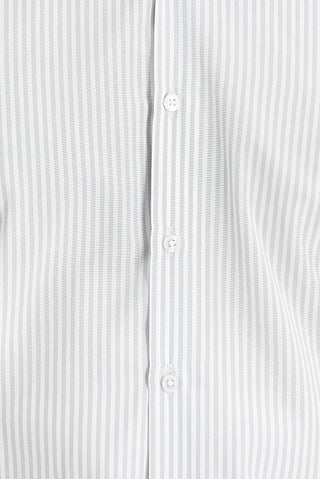  Açık Gri Uzun Kol Slim Fit Dar Kesim Klasik Çizgili Gömlek