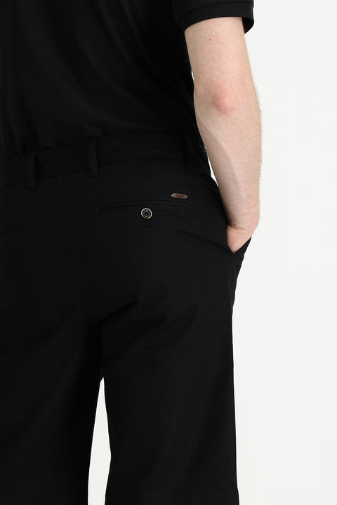 Siyah Regular Fit Standart Kesim Pamuklu Bermuda Şort