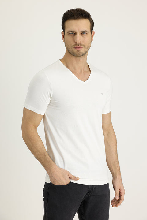 Off-white V-neck slim fit embroidered t-shirt.