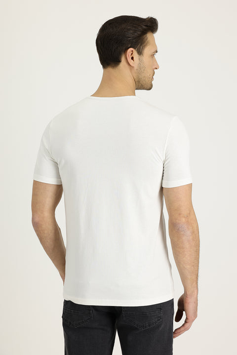 Off-white V-neck slim fit embroidered t-shirt.