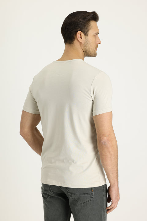 Açık Vizon V Yaka Slim Fit Dar Kesim Pamuklu Tişört