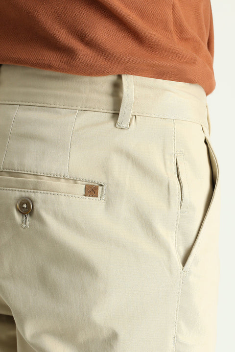 Light Beige Regular Fit Standard Cut Lycra Canvas / Chino Pants