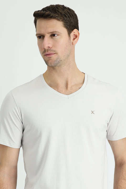 Taş V Yaka Slim Fit Dar Kesim Pamuklu Tişört