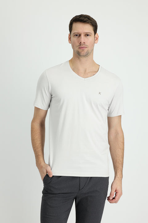 Taş V Yaka Slim Fit Dar Kesim Pamuklu Tişört