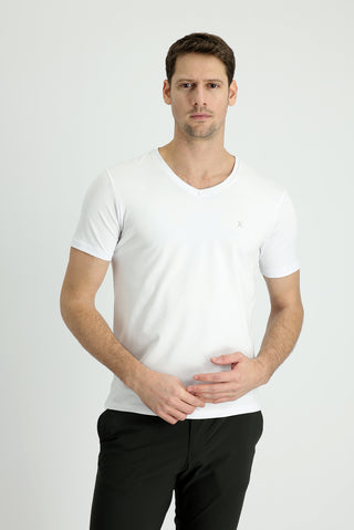  Beyaz V Yaka Slim Fit Dar Kesim Tişört