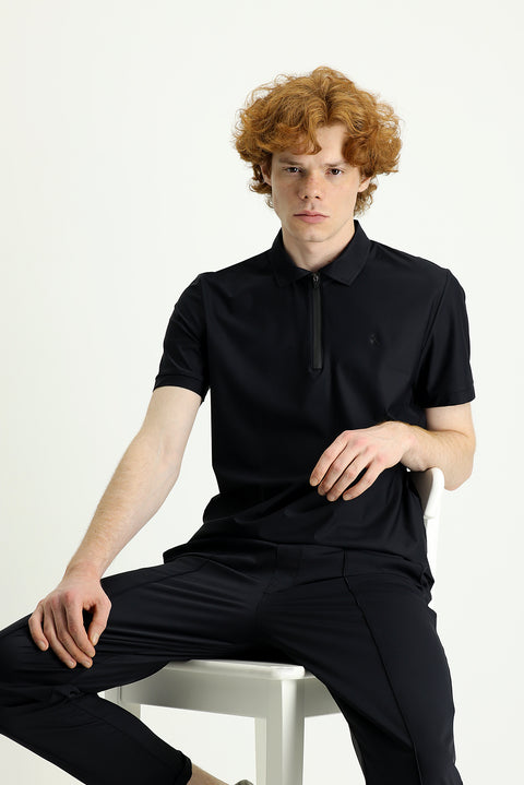 Black Techno-Line Polo Shirt with Slim Fit and Zip-Up Closure