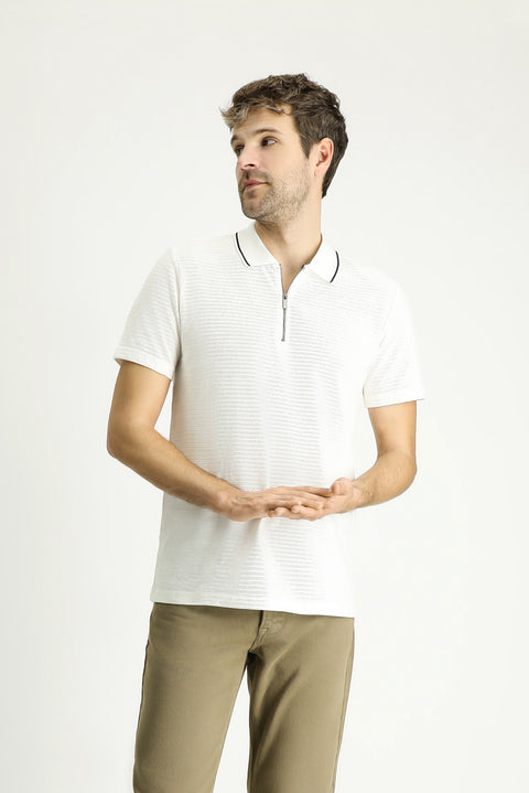 Off-white Polo Collar Slim Fit Narrow Cut Zip-Up Cotton T-shirt