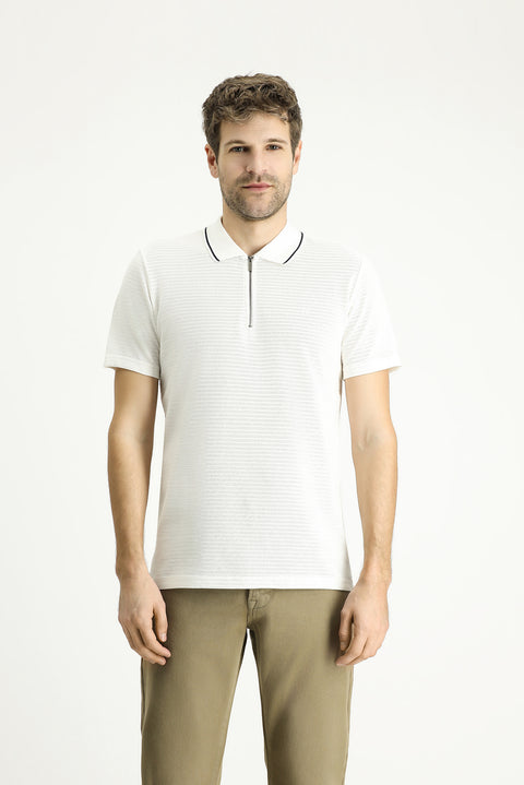 Off-white Polo Collar Slim Fit Narrow Cut Zip-Up Cotton T-shirt