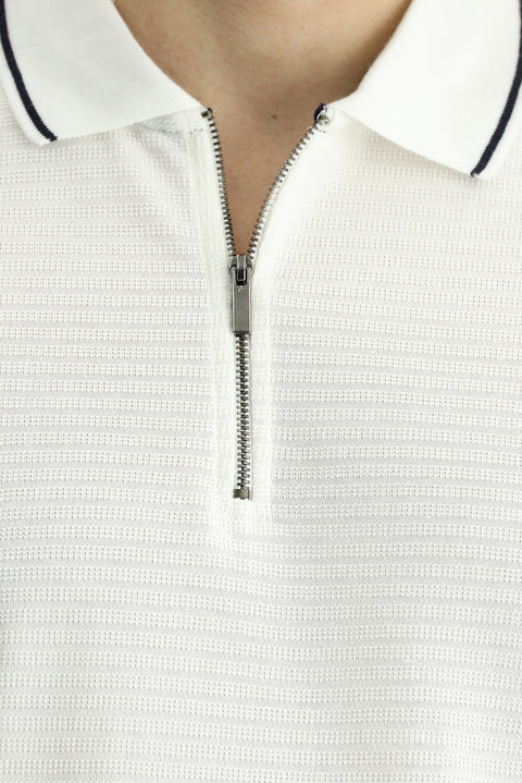 Off-white Polo Collar Slim Fit Narrow Cut Zip-Up Cotton T-shirt