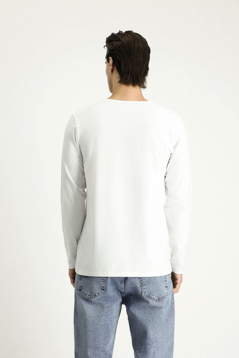 Beyaz Bisiklet Yaka Slim Fit Dar Kesim Pamuklu Sweatshirt
