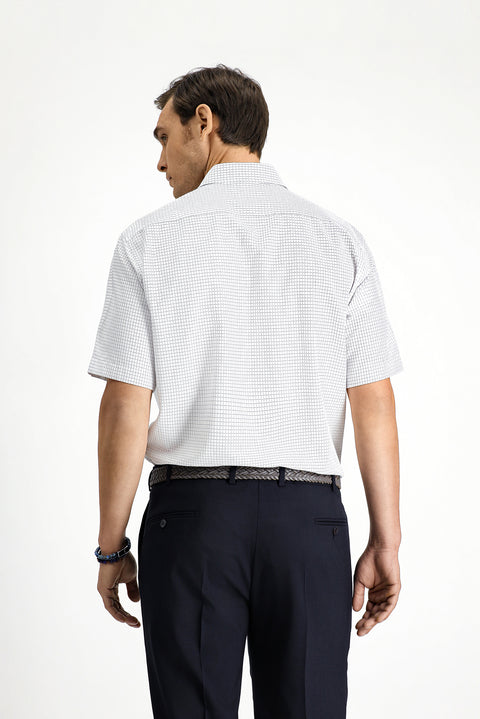 White Short Sleeve Regular Fit Plaid Cotton Easy-Iron Shirt