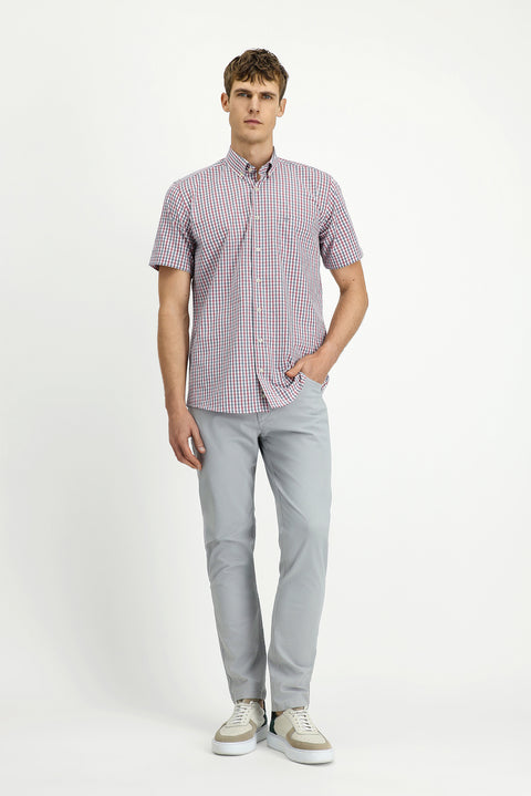 Light Burgundy Short Sleeve Regular Fit Plaid Button-Down Collar Easy-Iron Cotton Shirt