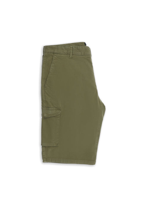Medium Khaki Regular Fit Standard Cut Cotton Cargo Bermuda Shorts