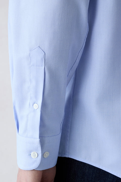 Mavi Uzun Kol Regular Fit Pamuklu Non Iron Ütü Gerektirmeyen Düğmeli Yaka Cepli Nakışlı Gömlek