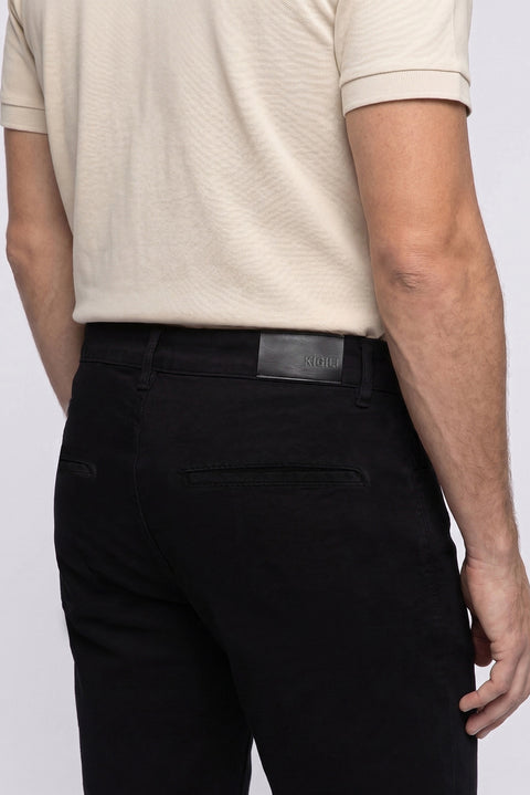 Siyah Regular Fit Standart Kesim Düz Pamuklu 5 Cep Bermuda Şort