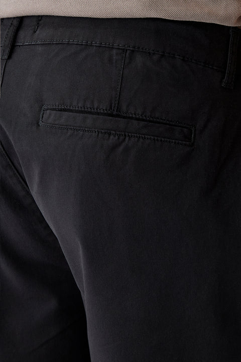 Siyah Regular Fit Standart Kesim Yan Cepli Pamuklu Bermuda Şort