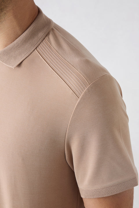 Orta Bej Regular Fit Çıtçıtlı Polo Yaka Ribana Detaylı Lyocell Karışımlı Tişört