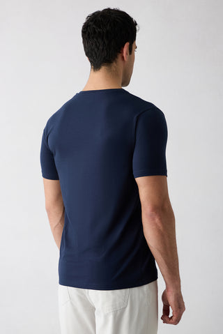 Koyu Lacivert Bisiklet Yaka Slim Fit Yumuşak Dokulu Pamuklu Likralı Esnek Tişört