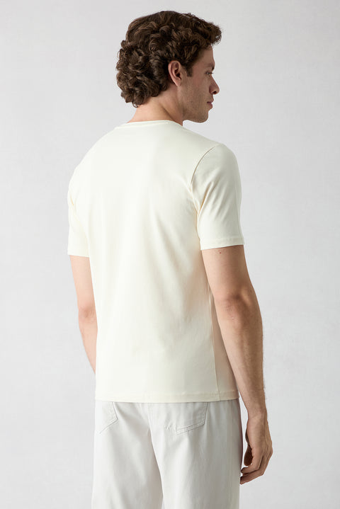 Ekru Bisiklet Yaka Slim Fit Yumuşak Dokulu Pamuklu Likralı Esnek Tişört