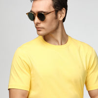 Açık Sarı Bisiklet Yaka Slim Fit Yumuşak Dokulu Pamuklu Likralı Esnek Tişört